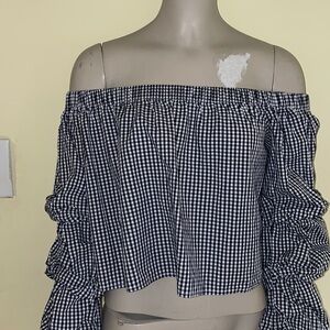 Womens Windsor Off the Sholder Long Sleeve Shirt